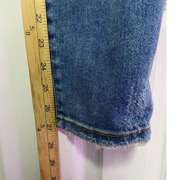Judy Blue Jeans Women's Sz 27 Blue Boyfriend Fit Distressed Ripped Denim - Picture 13 of 13